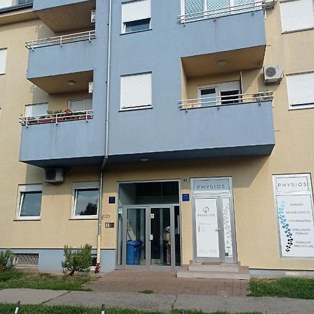 Apartamento Donata Osijek Exterior foto