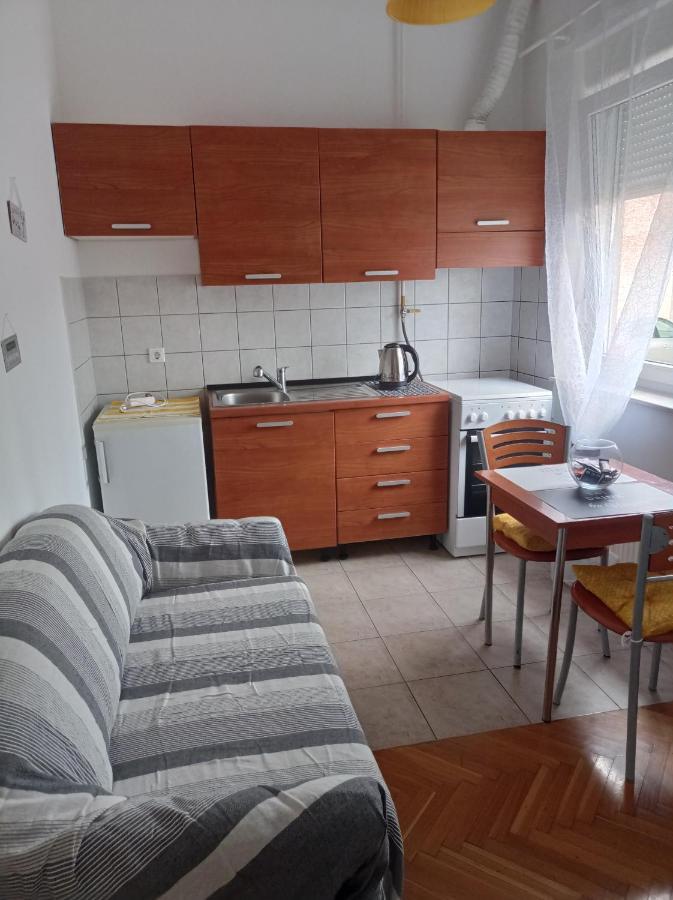 Apartamento Donata Osijek Exterior foto